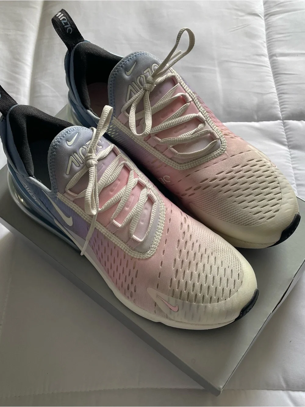 Women's Nike Air Max 270 'Sail Alabaster' Sneakers